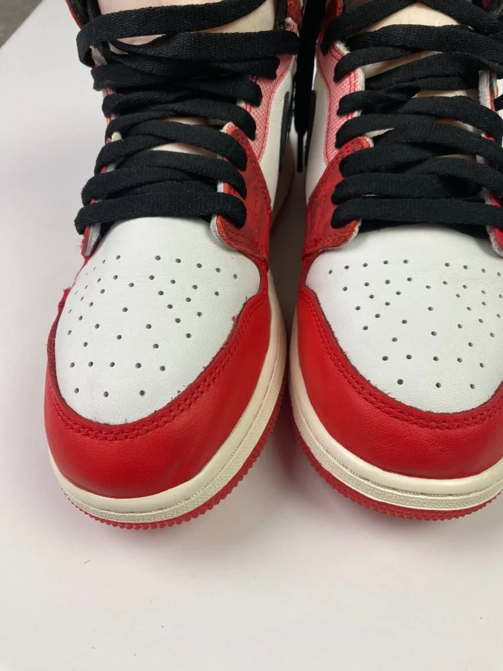 Nike Air Jordan 1 Retro High OG Across The Spider-Verse Shoes 7Y  DV1753-601 - Picture 6 of 10